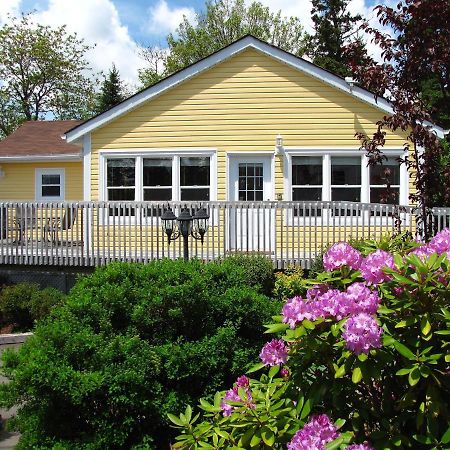 Larinda'S Landing Oceanfront Cottages Halifax Extérieur photo