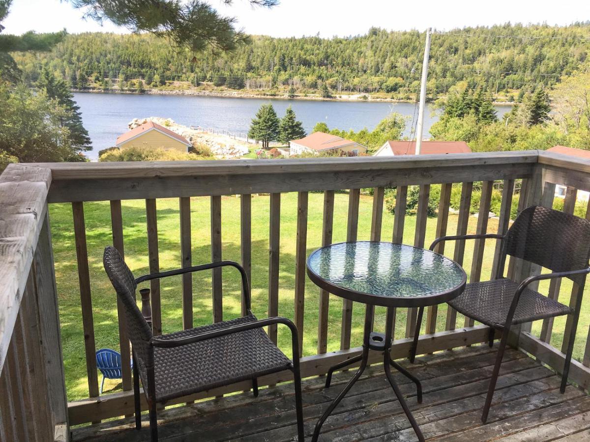 Larinda'S Landing Oceanfront Cottages Halifax Extérieur photo