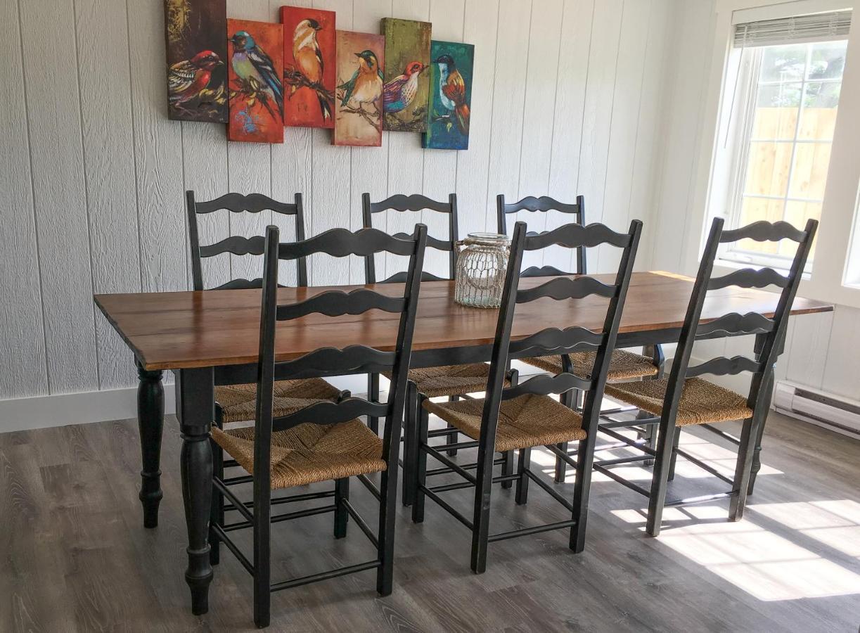 Larinda'S Landing Oceanfront Cottages Halifax Extérieur photo